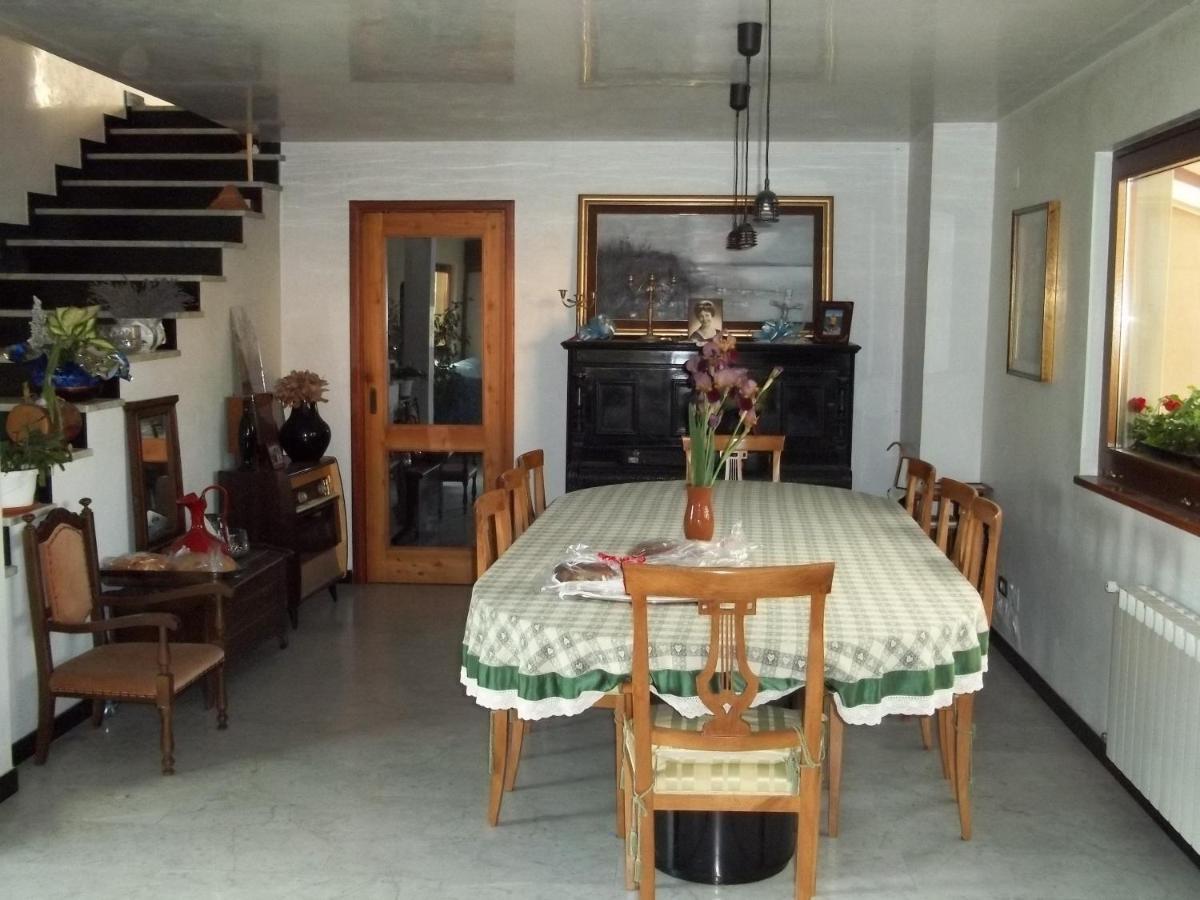 Villa Ambrosia Múggia Екстериор снимка